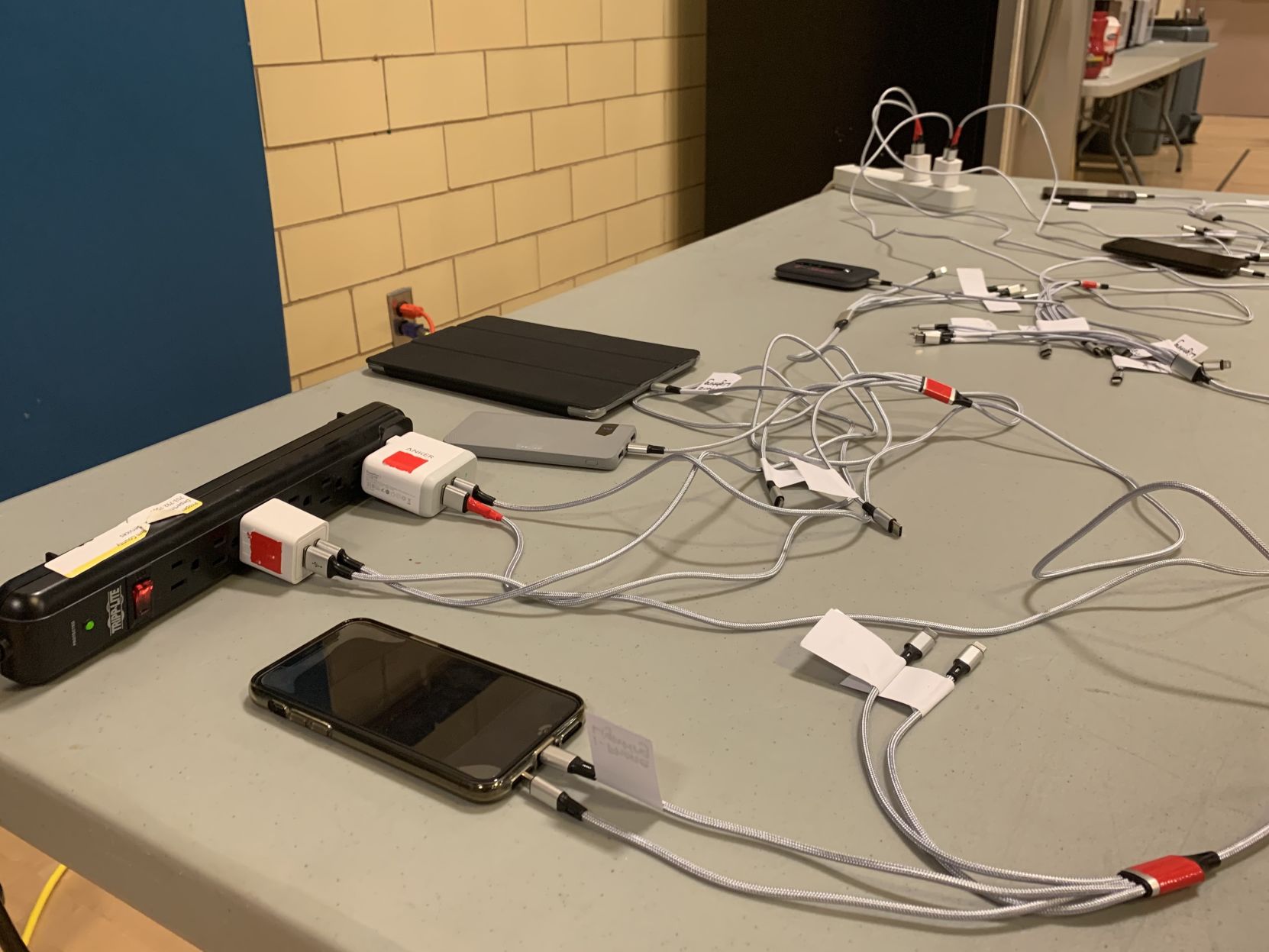 Photo_News_HomelessCovid_chargers.jpg